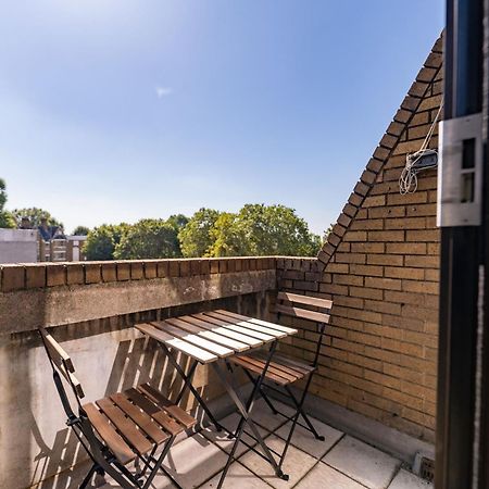 Luxury 3 Bedroom Flat With Balcony In Westbourne Park Londra Exterior foto
