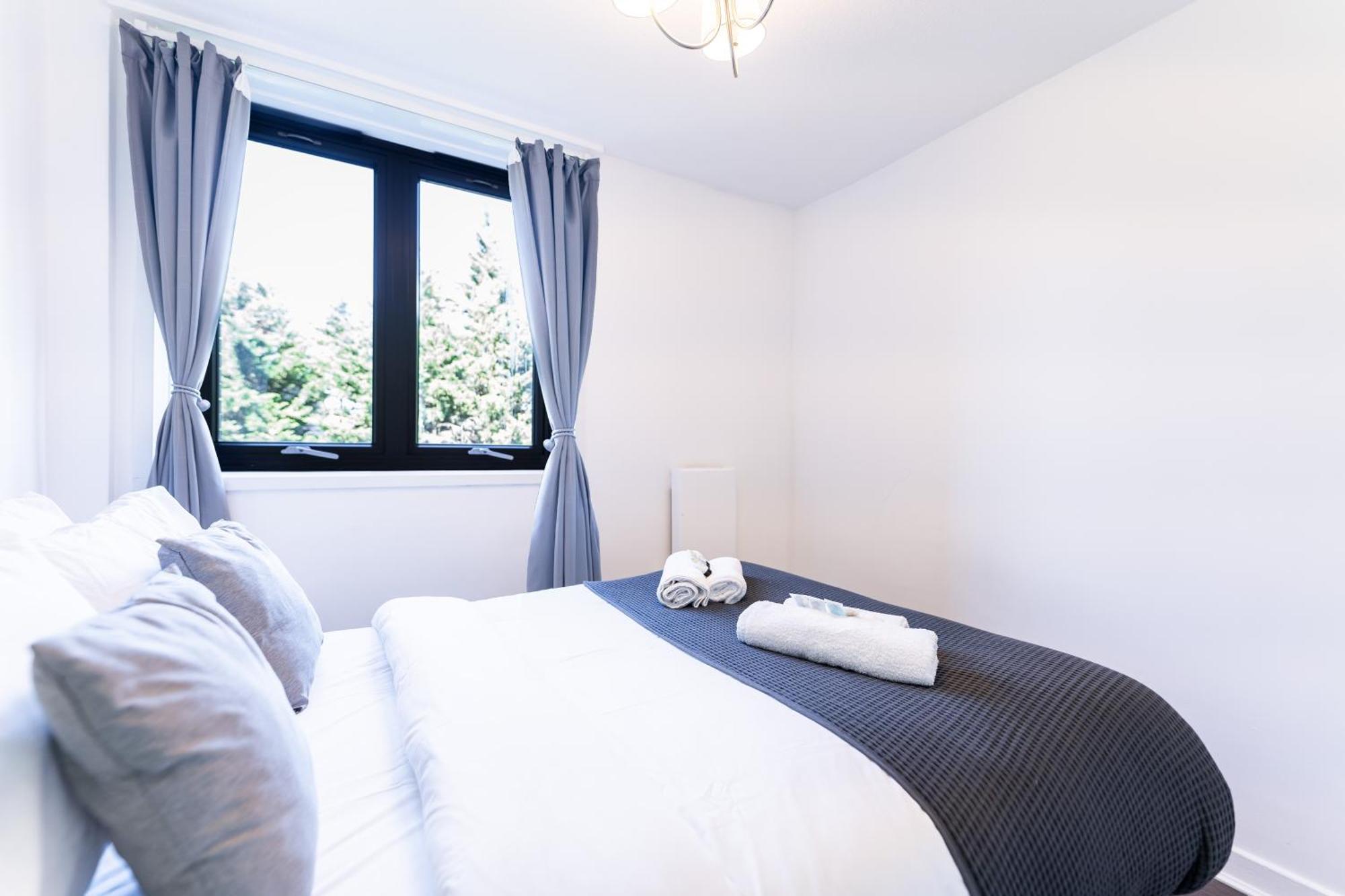 Luxury 3 Bedroom Flat With Balcony In Westbourne Park Londra Exterior foto
